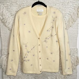 ESCADA vintage pale yellow wool-cashmere-silk cardigan two-piece set M